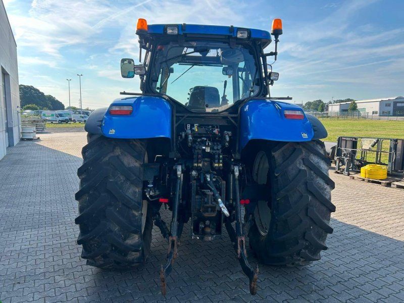 New Holland 7030