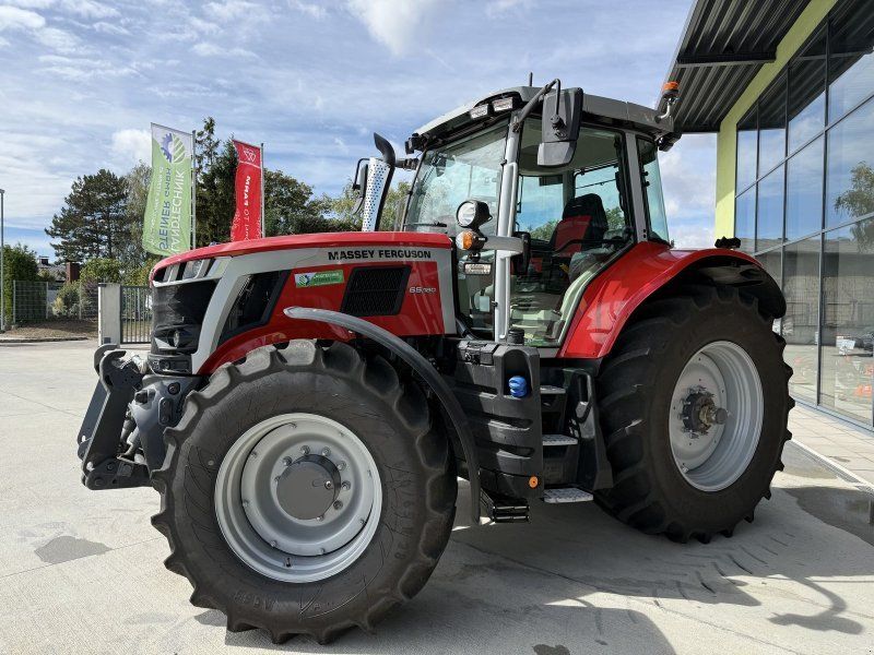 Massey Ferguson 6S.180 Dyna-VT Exclusive