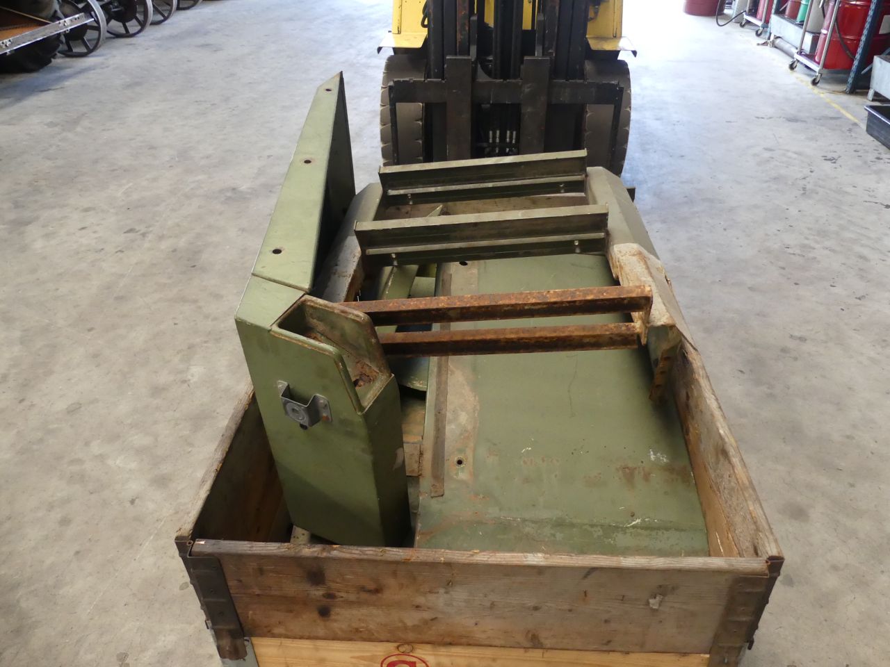 MB Trac cabine spatbord delen