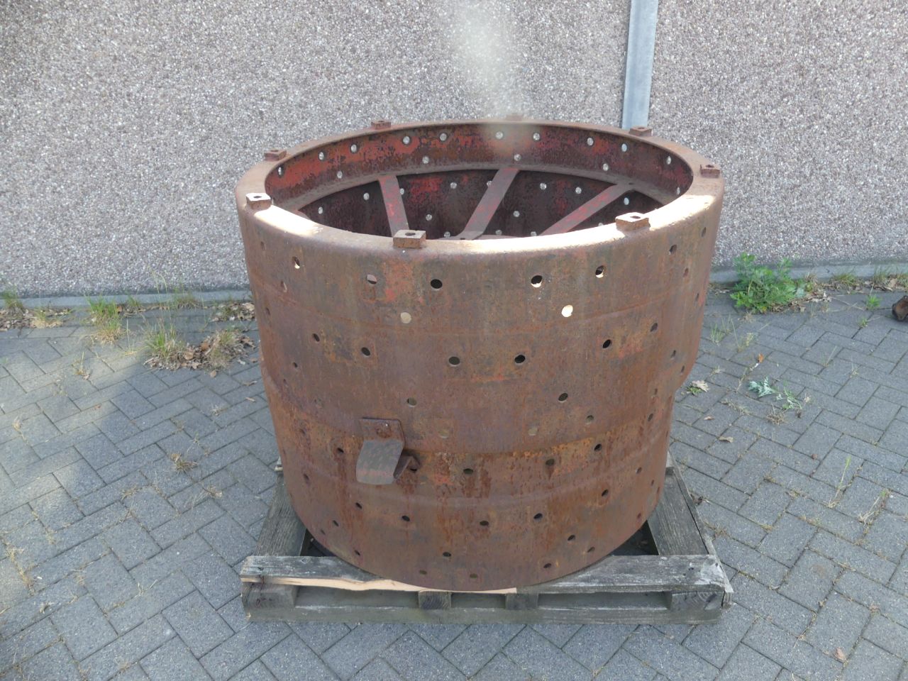 Diverse sets ijzeren wielen voor Lanz Bulldog tractoren