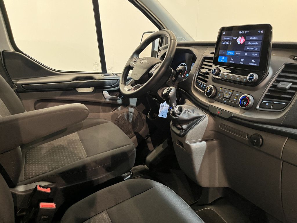 Ford Transit Custom 280 2.0 TDCI L1H1 Trend 130 PK / Euro 6 / Airco / CarPlay / Cruise Control / Camera / 3-Zits / 62.500 KM !!