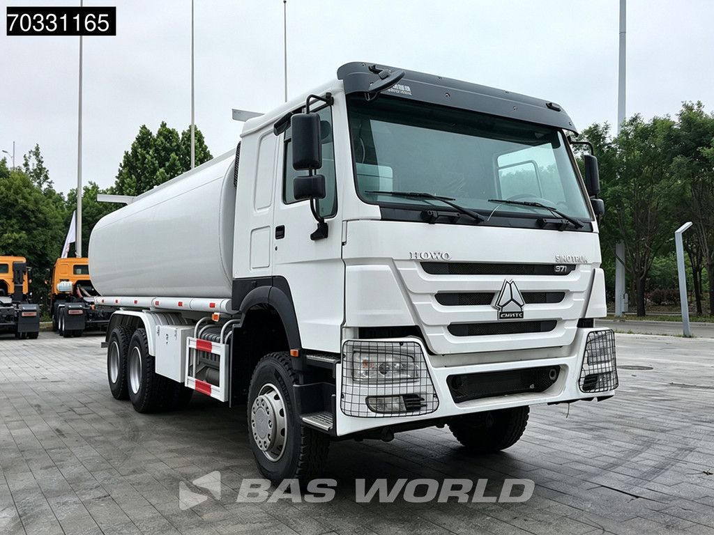 Sinotruk HOWO 371 6X4 Refurbished! 20.000L Fuel capacity Full Steel Manual Airco Euro 2