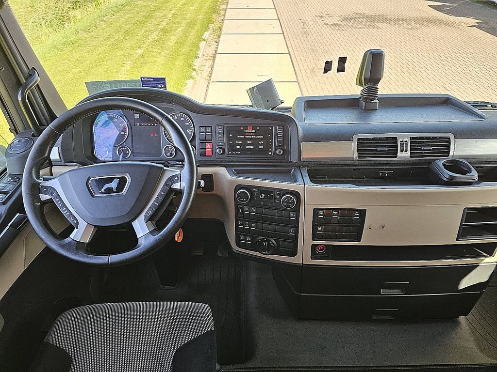 M.A.N. 18.510 TGX hydraulics