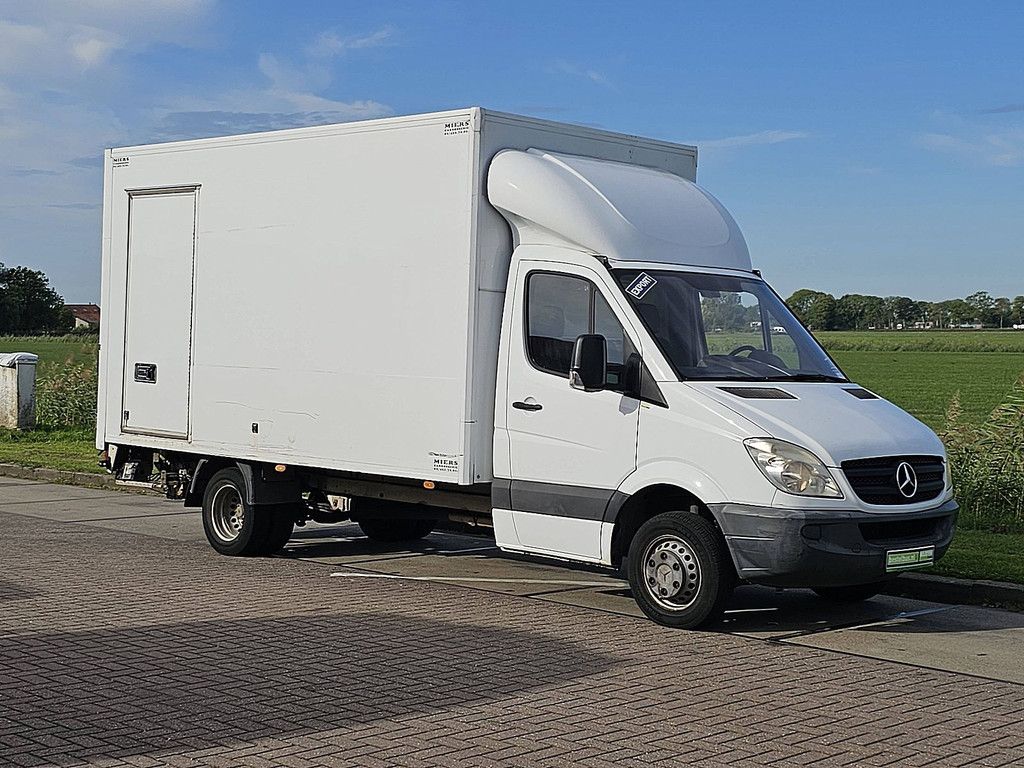 MERCEDES-BENZ SPRINTER 516 zijdeur klep euro5