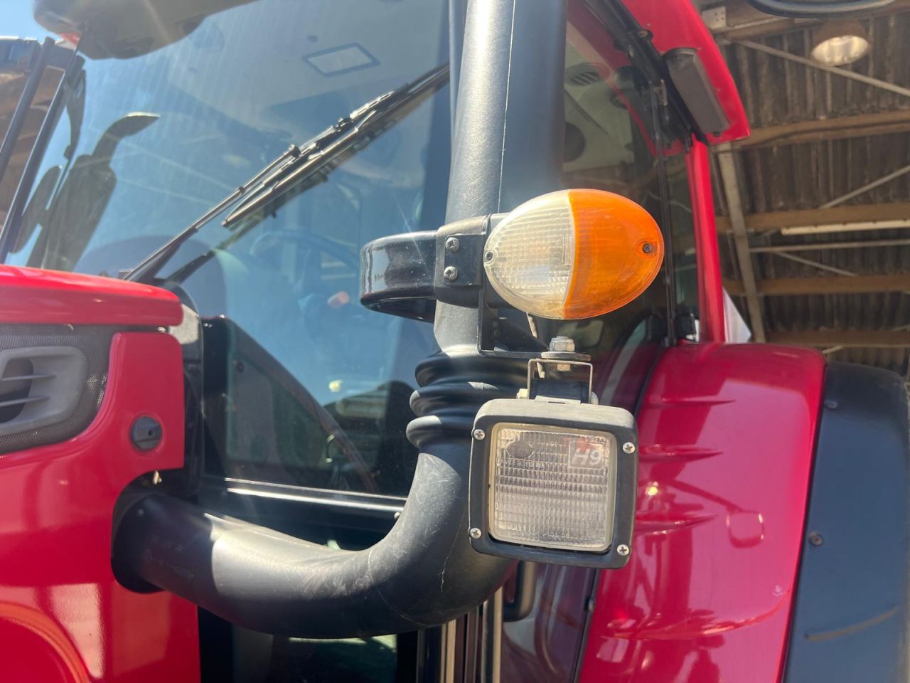 Valtra N142 Direct tractor