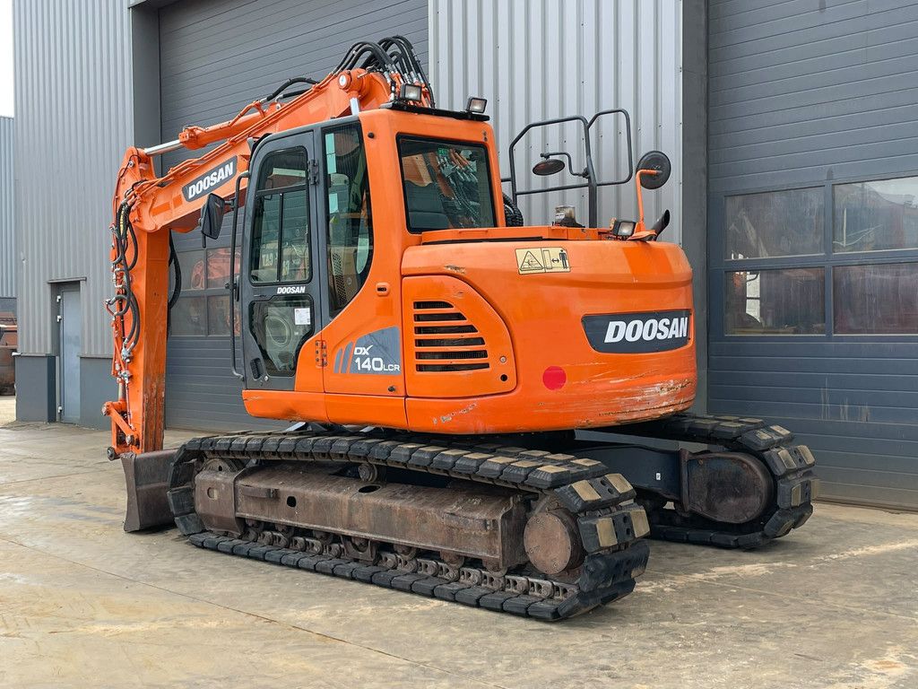 Doosan DX140LCR-3