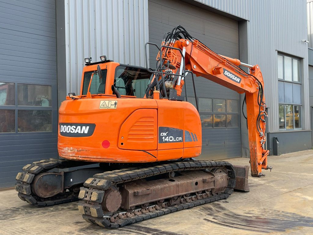 Doosan DX140LCR-3