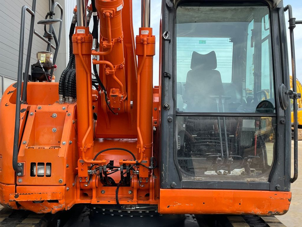 Doosan DX140LCR-3