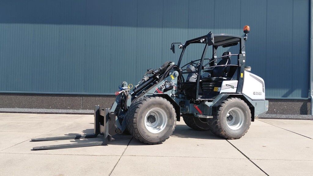 Giant 3500