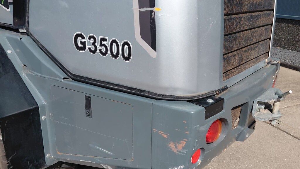 Giant 3500