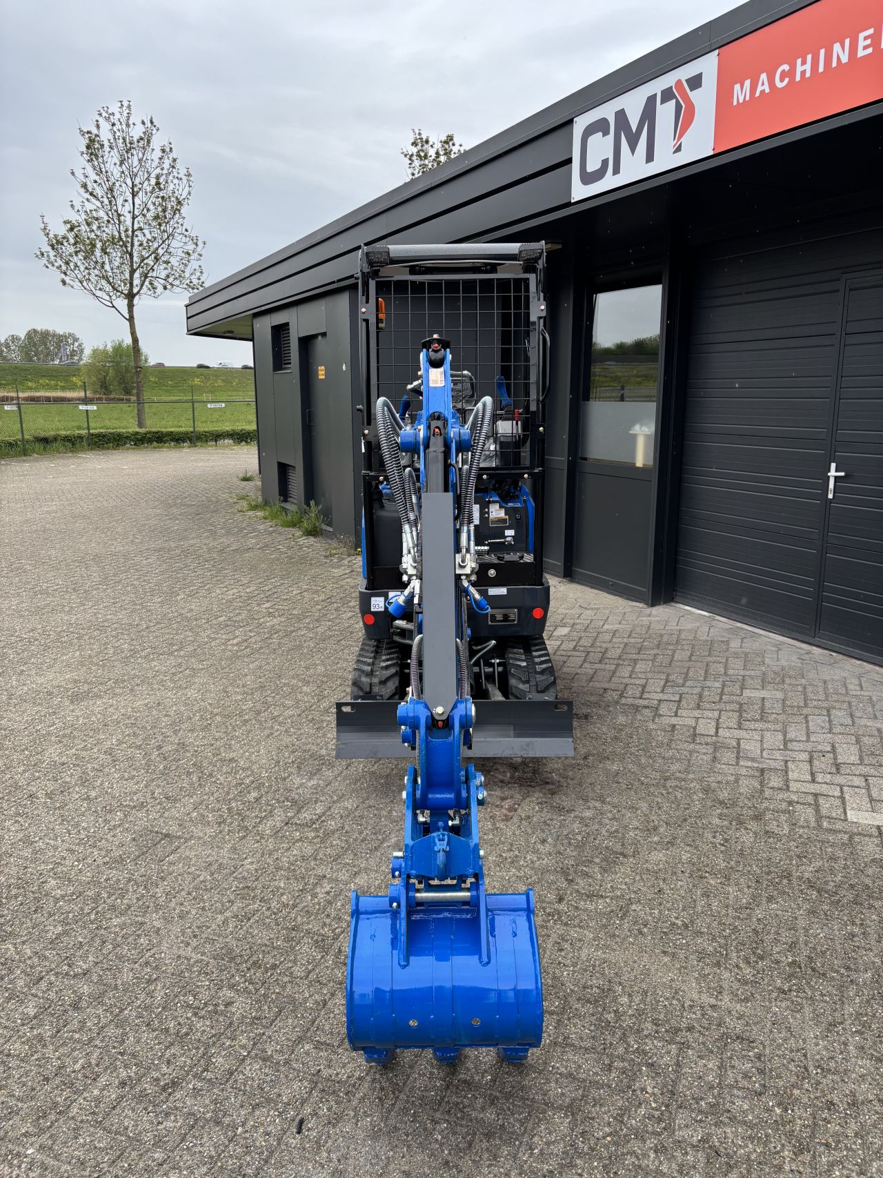 RIPPA R18 PRO KUBOTA 3-CYLINDER