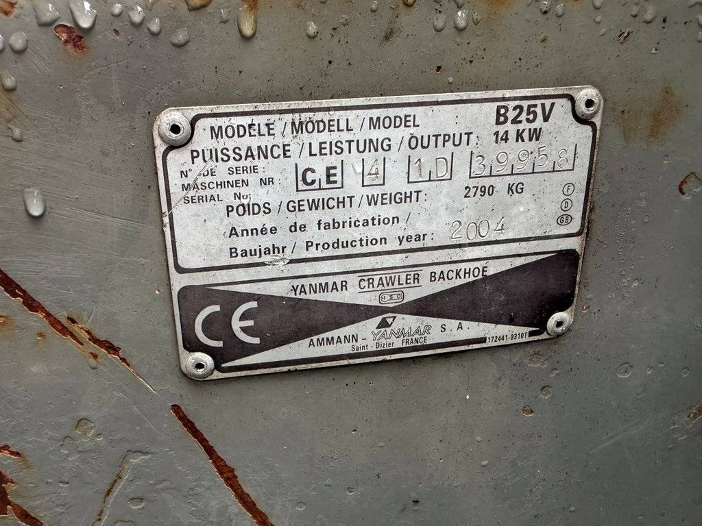 Rupsgraafmachine Yanmar B25V Diesel 14kW 2004
