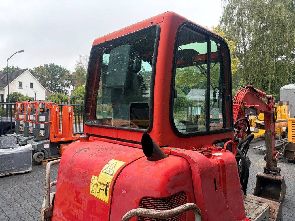 Rupsgraafmachine Yanmar B25V Diesel 14kW 2004