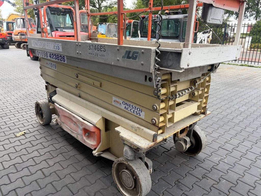 Scherenbühne JLG 3246ES Elektrisch 11,68 m 2012