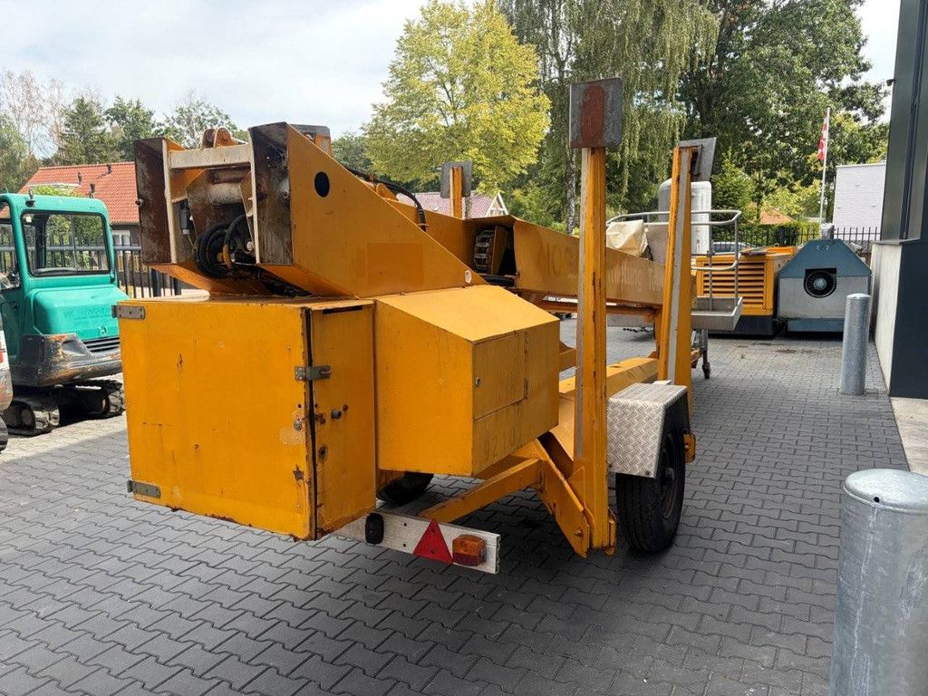 Simon Eurolift RTZ-210 Elektrische, auf einem Anhänger montierte Hubarbeitsbühne 21 m 1992