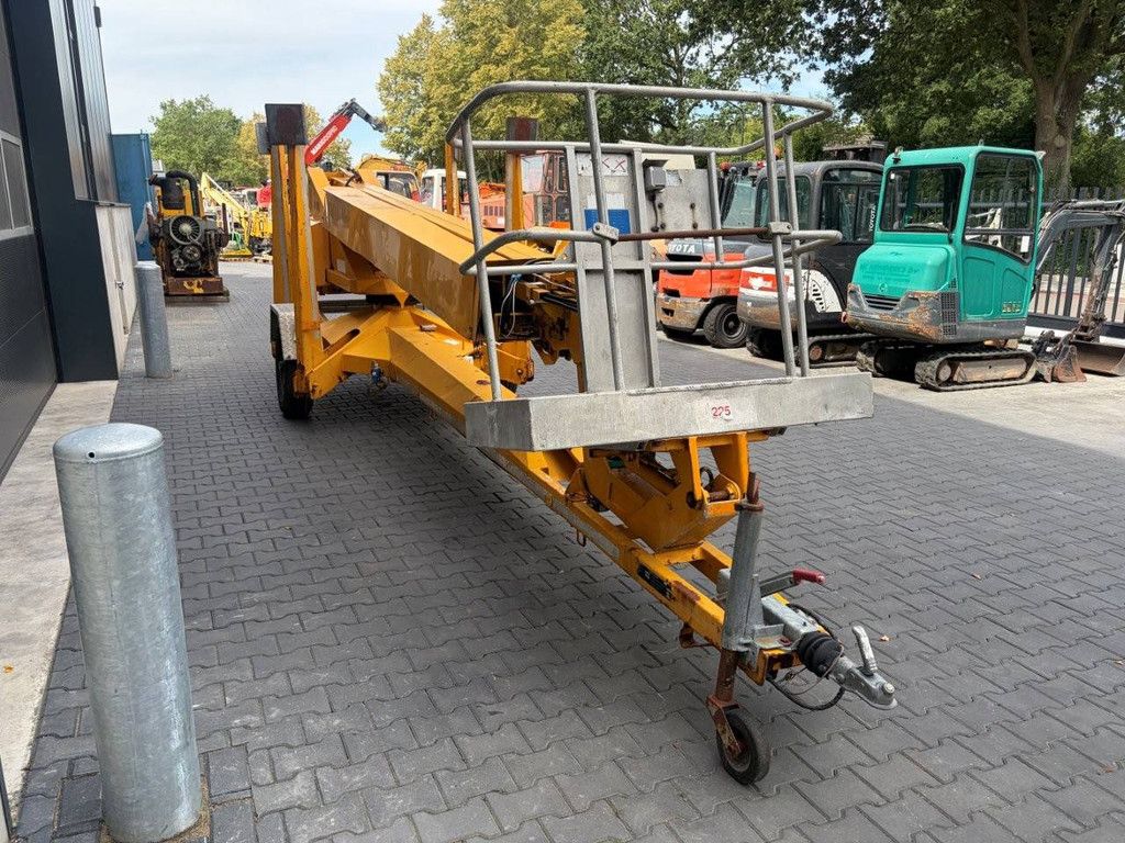 Simon Eurolift RTZ-210 Elektrische, auf einem Anhänger montierte Hubarbeitsbühne 21 m 1992
