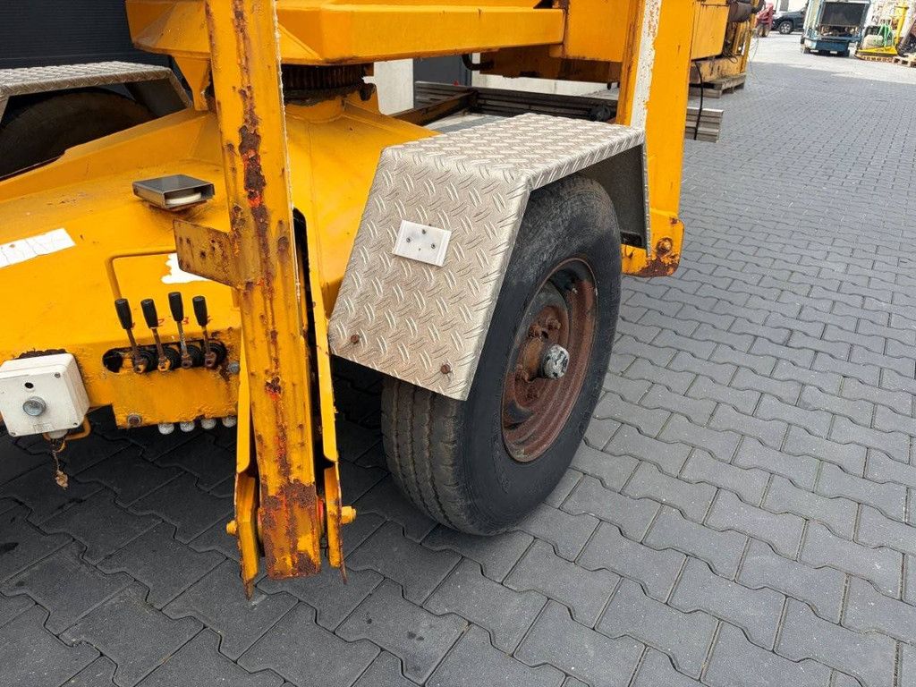 Simon Eurolift RTZ-210 Elektrische, auf einem Anhänger montierte Hubarbeitsbühne 21 m 1992