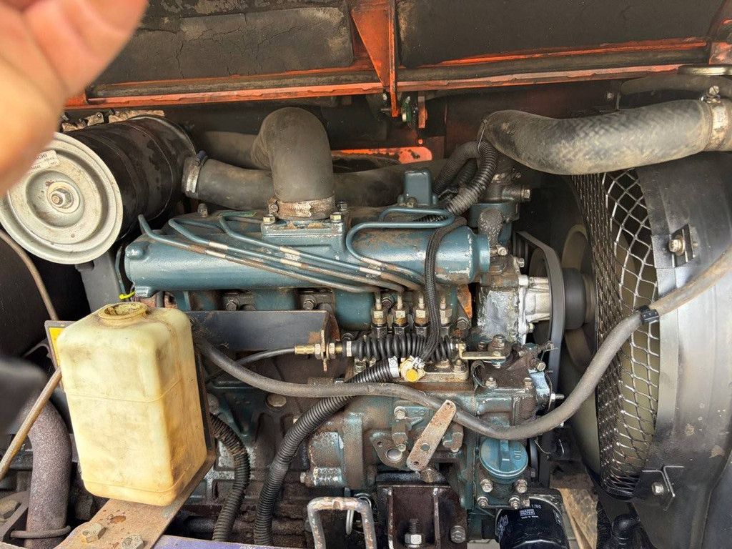 Hitachi EX40-2 Dieselbagger 26,5 kW 1998