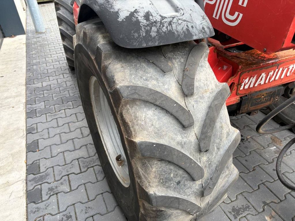 Manitou MLT627T Teleskoplader Diesel 74,5 kW 2700 kg 2009