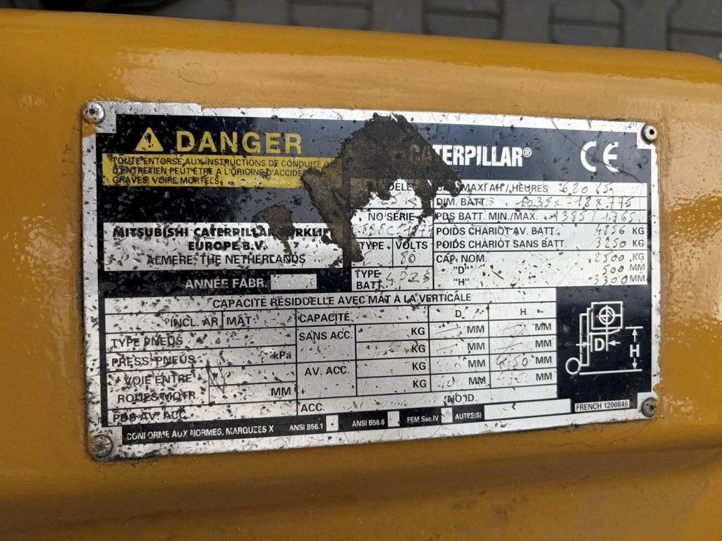 Caterpillar EP25K Elektrogabelstapler 2500 kg 4,75 m 2009