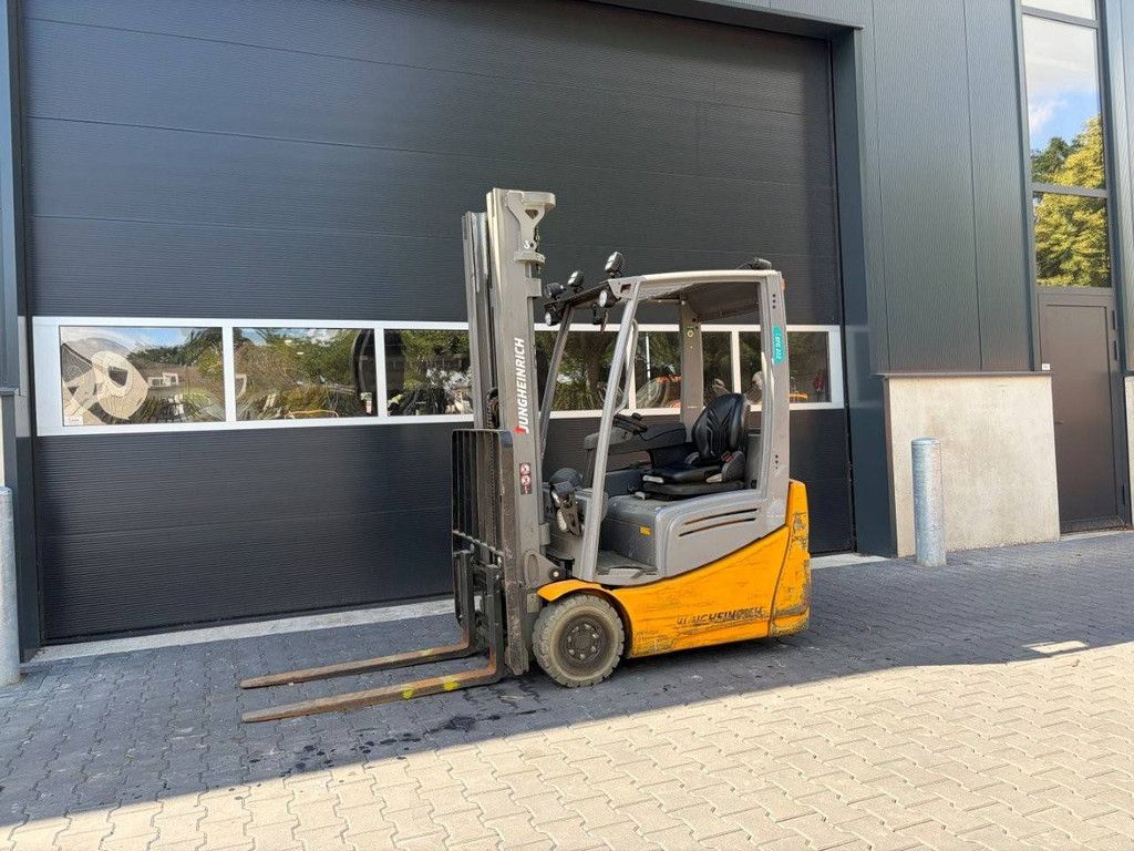 Gabelstapler Jungheinrich EFG213 Elektro 1300 kg 5,5 m 2019