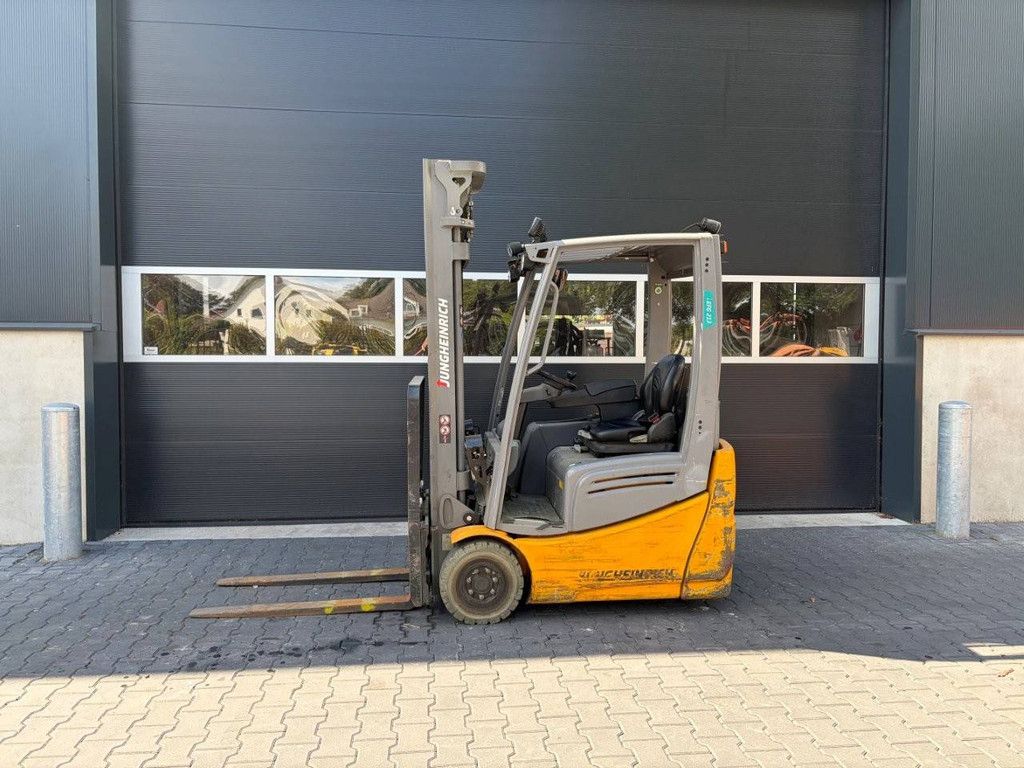 Gabelstapler Jungheinrich EFG213 Elektro 1300 kg 5,5 m 2019