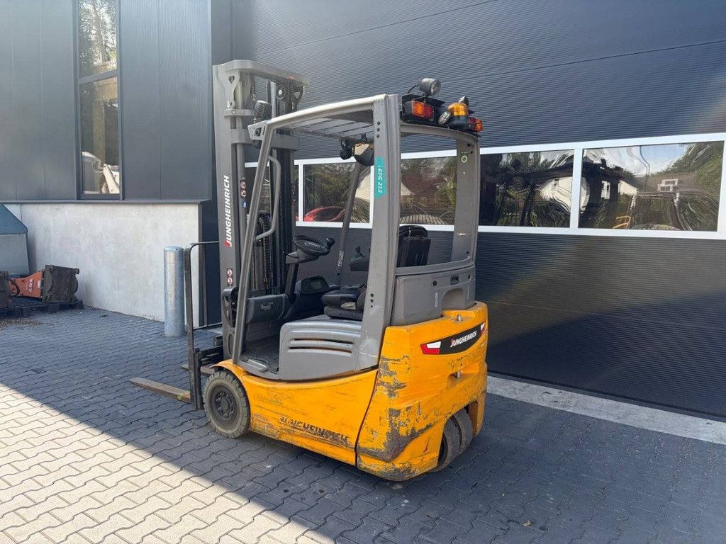 Gabelstapler Jungheinrich EFG213 Elektro 1300 kg 5,5 m 2019