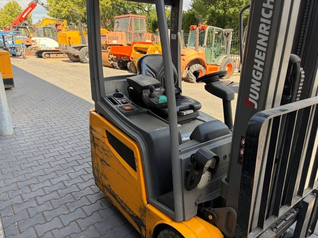 Gabelstapler Jungheinrich EFG213 Elektro 1300 kg 5,5 m 2019