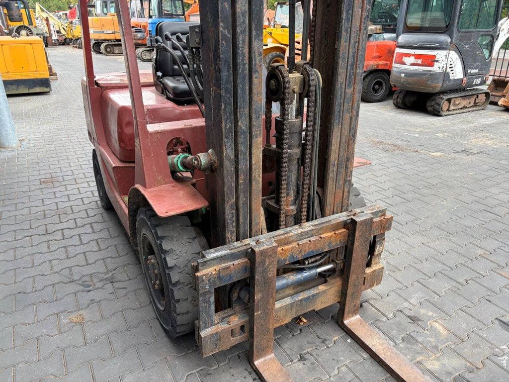 Forklift Mitsubishi FD25 Diesel 2500kg