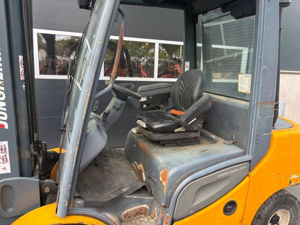 Gabelstapler Jungheinrich DFG 425s Diesel 2500kg 6.0m 2011
