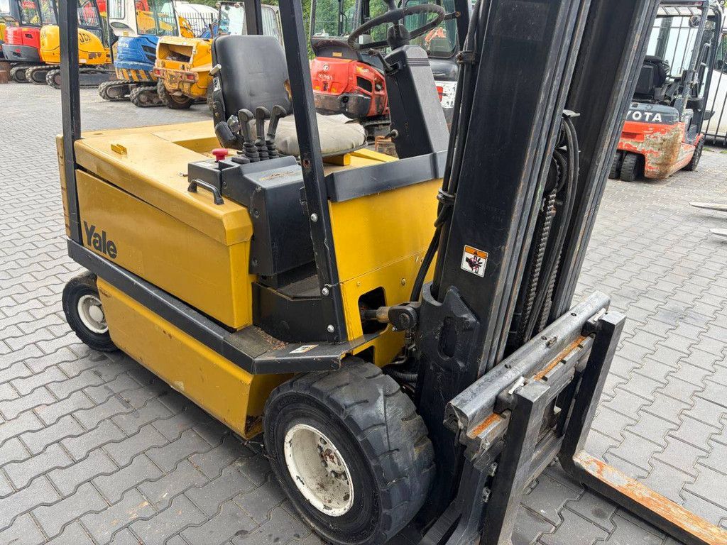 Gabelstapler Yale ERP30 Elektro 2810 kg 4,7 m 1999