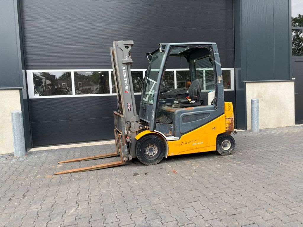 Gabelstapler Jungheinrich EFG425K Elektro 2500 kg 5,0 m 2015