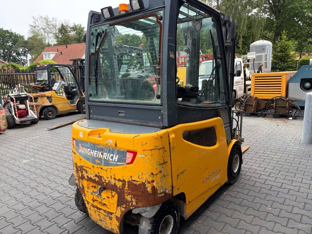 Gabelstapler Jungheinrich EFG425K Elektro 2500 kg 5,0 m 2015