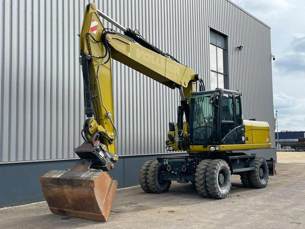 Caterpillar M322D
