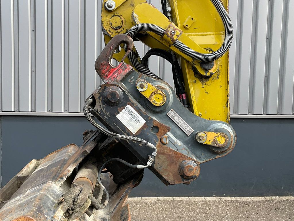 Caterpillar M322D