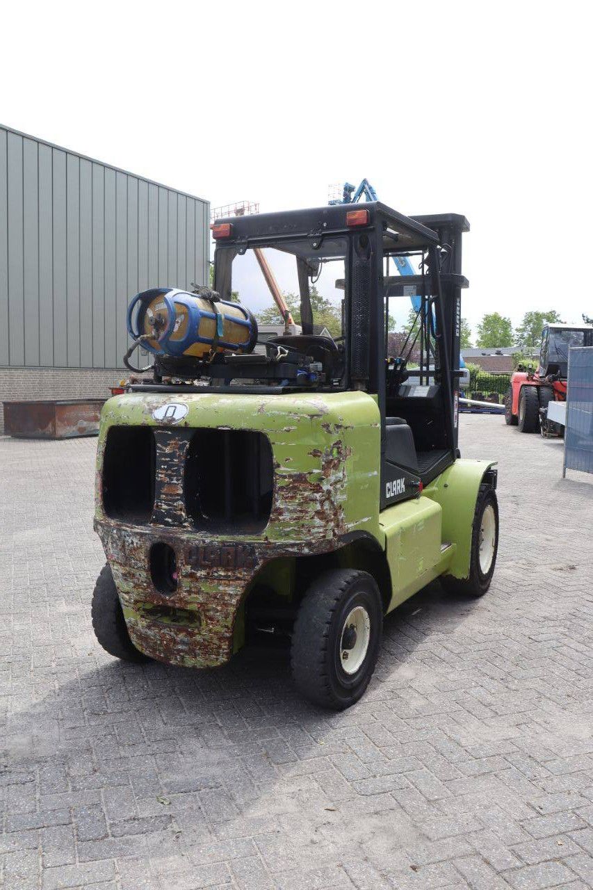 Gabelstapler Clark CGP50 LPG 5000kg 3,3m 2001