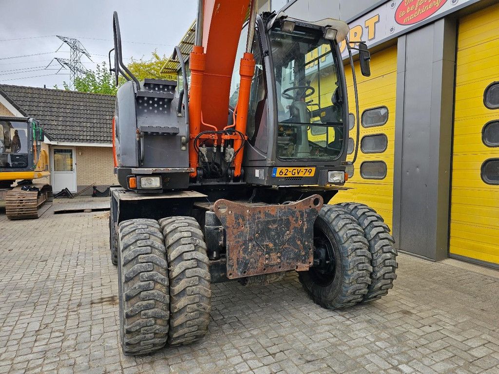 Hitachi ZX140W-3 WE1646