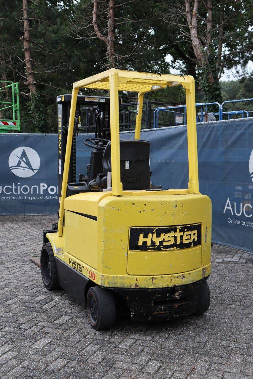 Gabelstapler Hyster E3.00XM-847 Elektro 2570 kg 4,7 m 2002