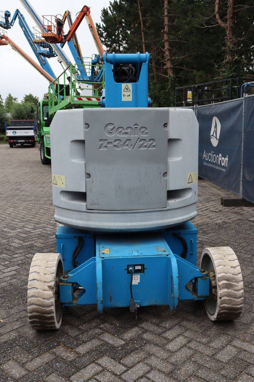 Genie Z-34/22N Elektrische Gelenkteleskoparbeitsbühne 227 kg 12,5 m 2008