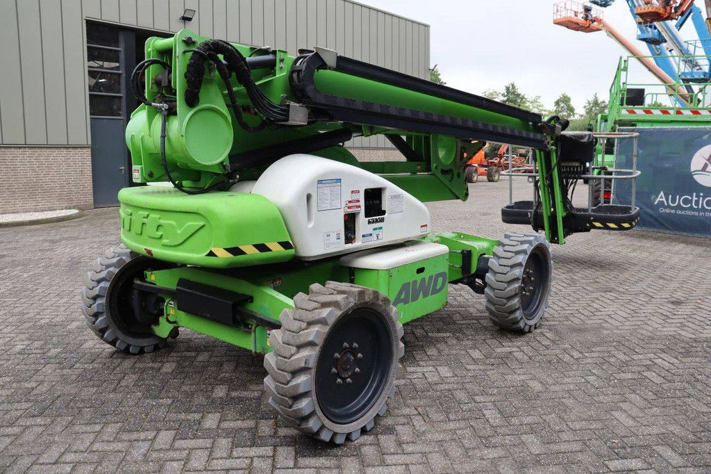 Niftylift HR21 MK1B Hybrid-Gelenkteleskoparbeitsbühne 225 kg 20,8 m 2016