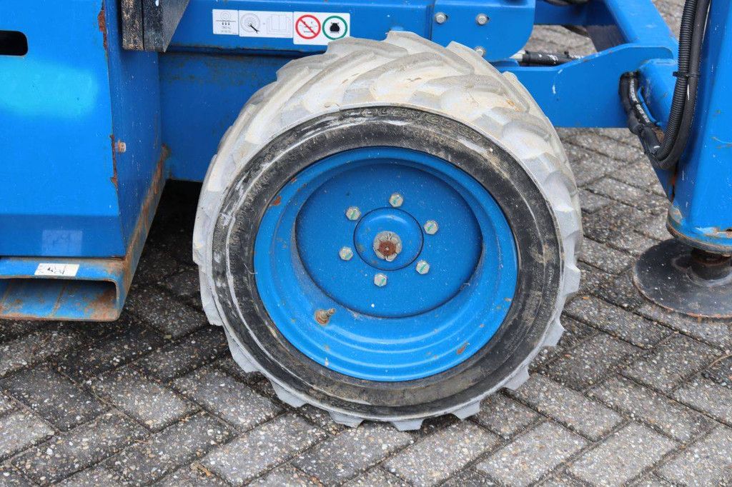 Skyjack SJ6832RTE Scherenbühne Elektro+Diesel 454 kg 11,7 m 2017