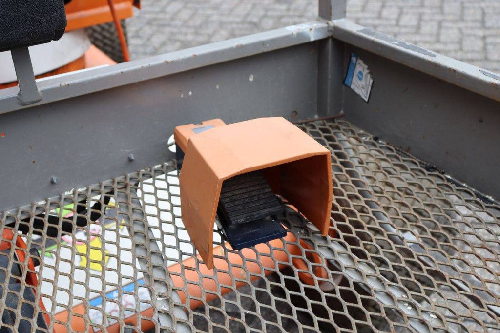 Niftylift HR12NE Mk1B Elektrische Gelenkteleskoparbeitsbühne 200 kg 12,1 m 2017