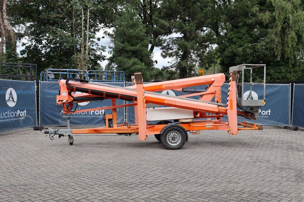 Anhängermontierte Hubarbeitsbühne Nifty 170HAC 200 kg 17,10 m 2013