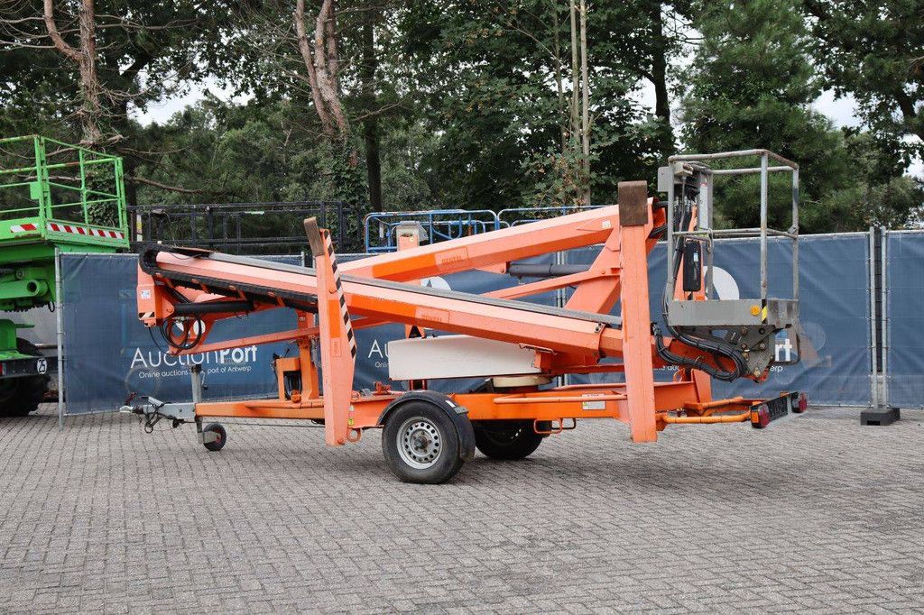 Anhängermontierte Hubarbeitsbühne Nifty 170HAC 200 kg 17,10 m 2013