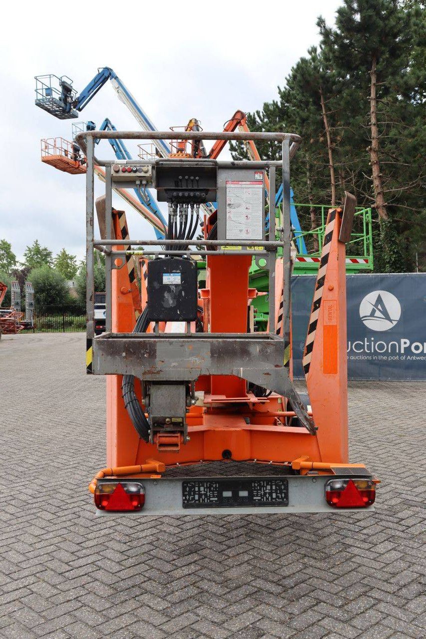 Anhängermontierte Hubarbeitsbühne Nifty 170HAC 200 kg 17,10 m 2013
