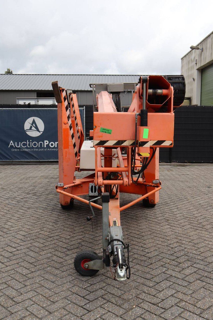 Anhängermontierte Hubarbeitsbühne Nifty 170HAC 200 kg 17,10 m 2013