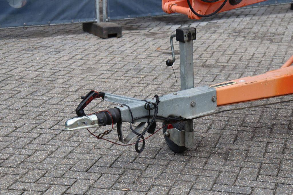 Anhängermontierte Hubarbeitsbühne Nifty 170HAC 200 kg 17,10 m 2013