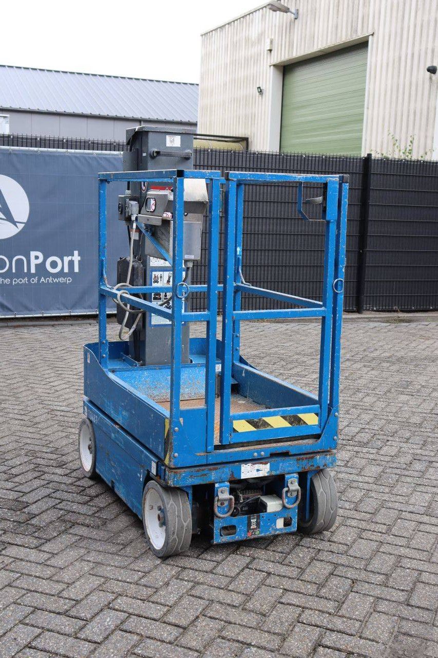 Skyjack SJ12 Elektrischer Mastlift 227 kg 5,6 m 2015