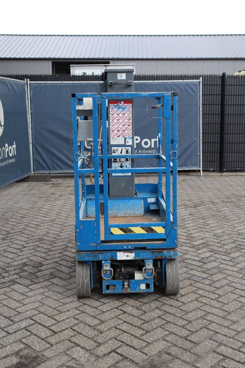 Skyjack SJ12 Elektrischer Mastlift 227 kg 5,6 m 2015
