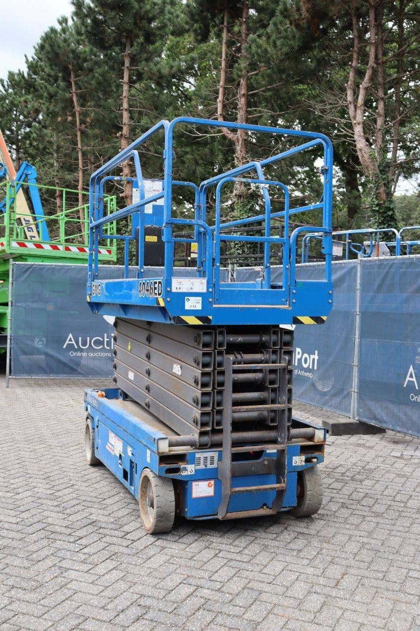 Scherenarbeitsbühne GMG 4046-ED Elektrisch 350 kg 13,9 m 2018